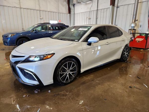2022 TOYOTA CAMRY