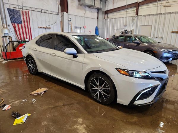 2022 TOYOTA CAMRY