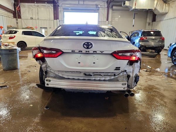 2022 TOYOTA CAMRY