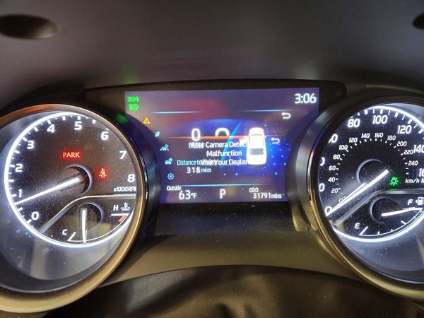 2022 TOYOTA CAMRY