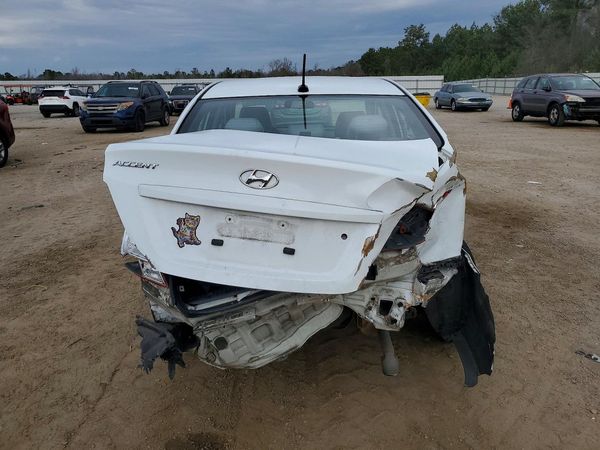 2017 HYUNDAI ACCENT