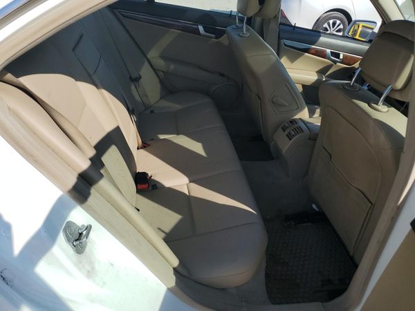 2013 MERCEDES-BENZ 300-CLASS C300