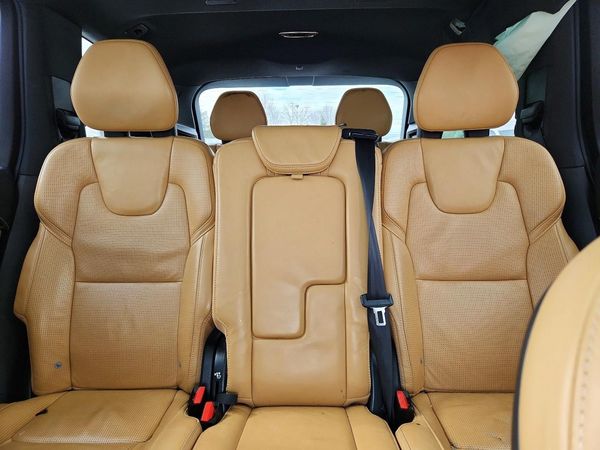 2020 VOLVO XC90 Inscription — SUVN