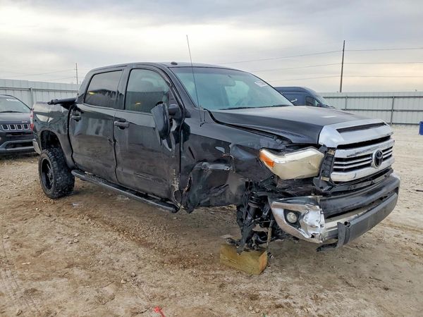 2016 TOYOTA TUNDRA SR5