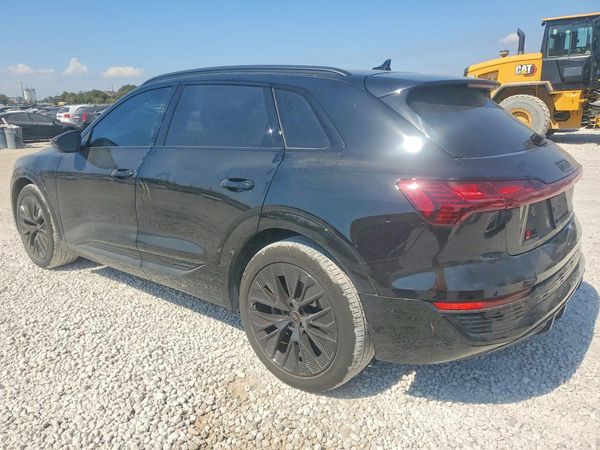 2024 AUDI Q8 E-TRON