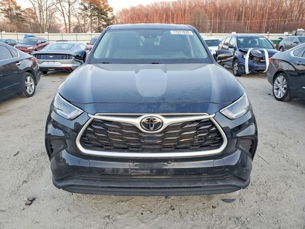 2021 TOYOTA HIGHLANDER