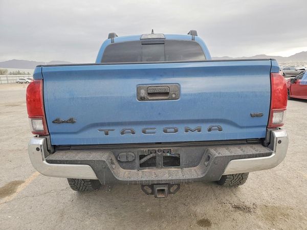 2019 TOYOTA TACOMA SR5