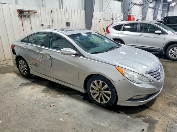 2014 HYUNDAI SONATA