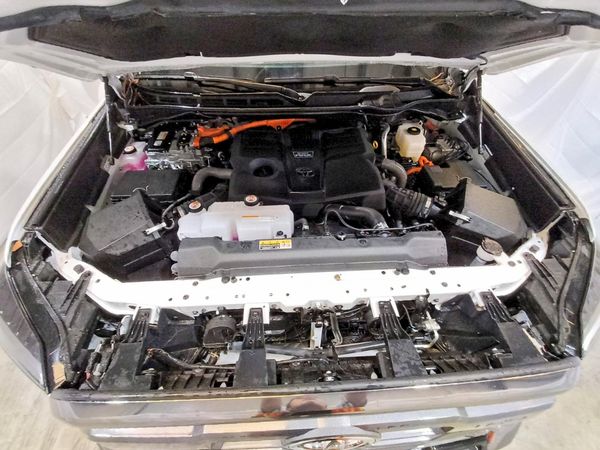 2026 TOYOTA TUNDRA — Engine bay