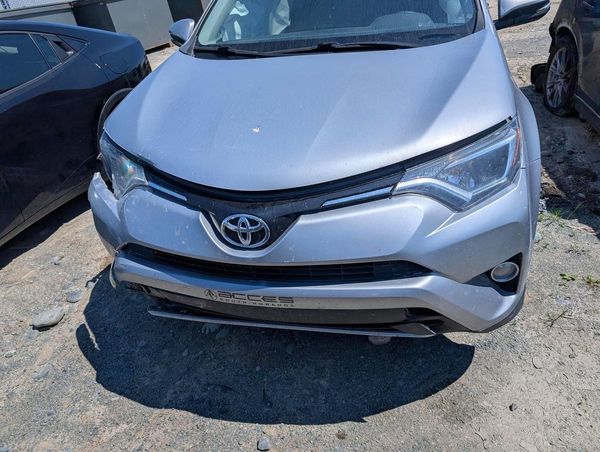 2016 TOYOTA RAV4 XLE (M Grade)