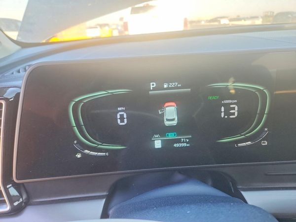 2023 KIA SPORTAGE EX
