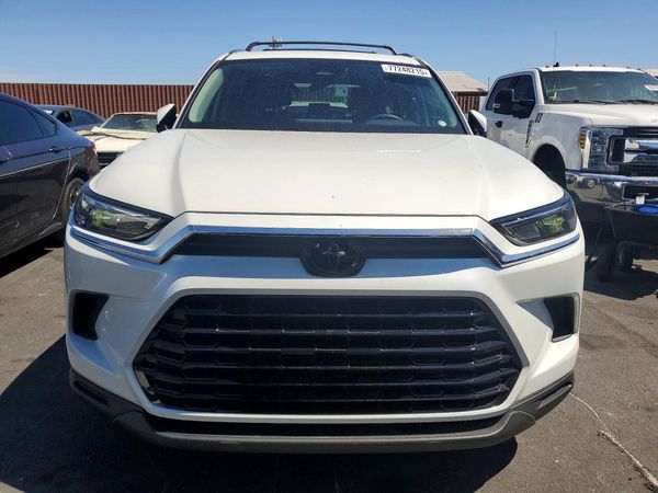 2024 TOYOTA GRAND HIGHLANDER