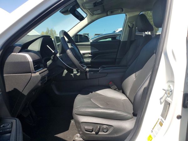 2024 TOYOTA GRAND HIGHLANDER