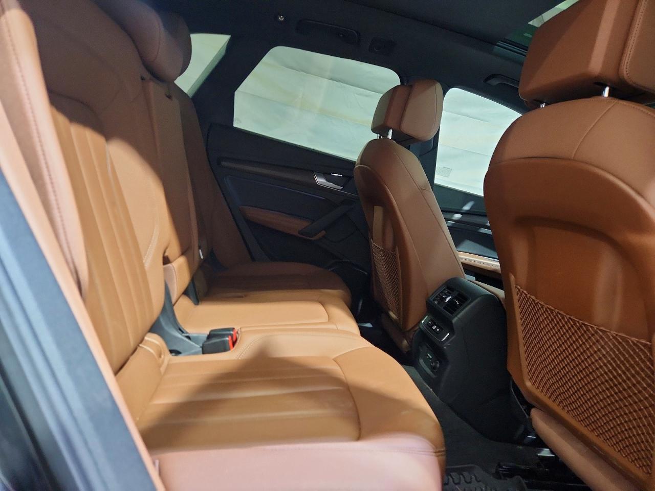 2021 AUDI Q5 quattro Premium Plus