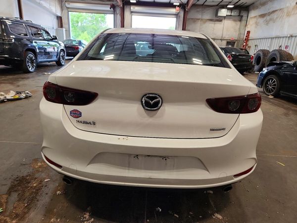 2021 MAZDA 3