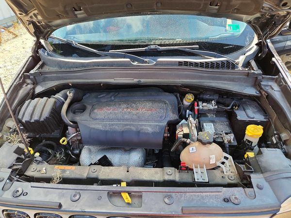 2016 JEEP RENEGADE LATITUDE 4X4