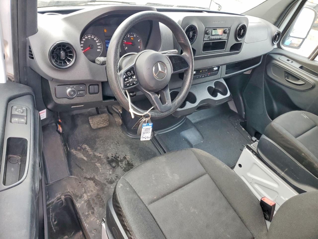 2022 MERCEDES-BENZ SPRINTER 907 (VS30)
