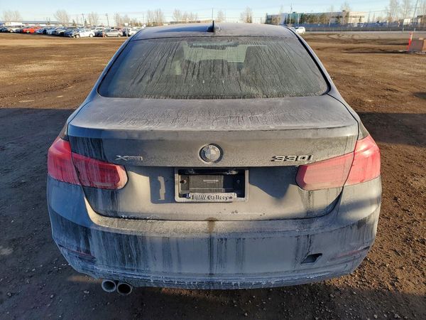 2018 BMW 330 xDrive