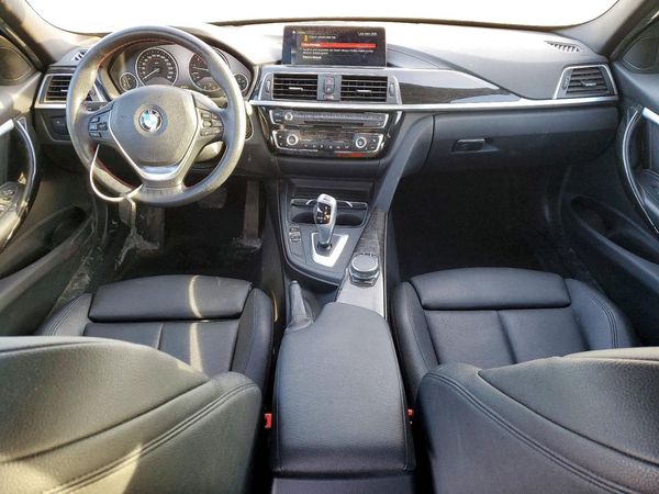 2018 BMW 330 xDrive
