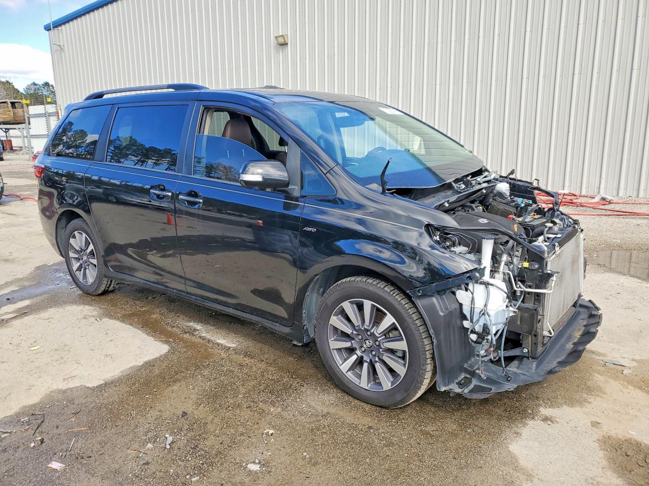 2020 TOYOTA SIENNA