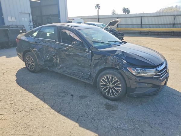 2020 VOLKSWAGEN JETTA S, SE, R-Line — Passenger 3/4