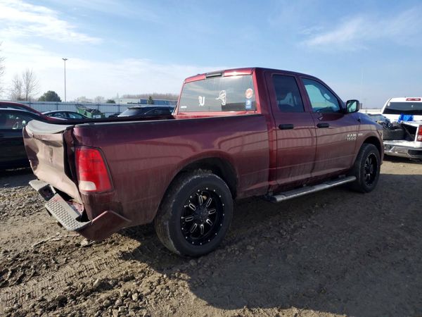 2017 RAM 1500 ST QUAD CAB 4X4