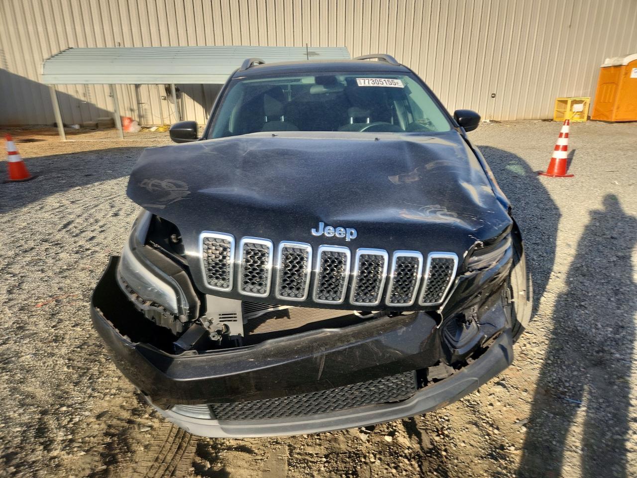 2019 JEEP CHEROKEE LATITUDE FWD