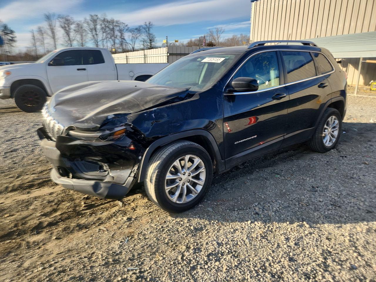 2019 JEEP CHEROKEE LATITUDE FWD
