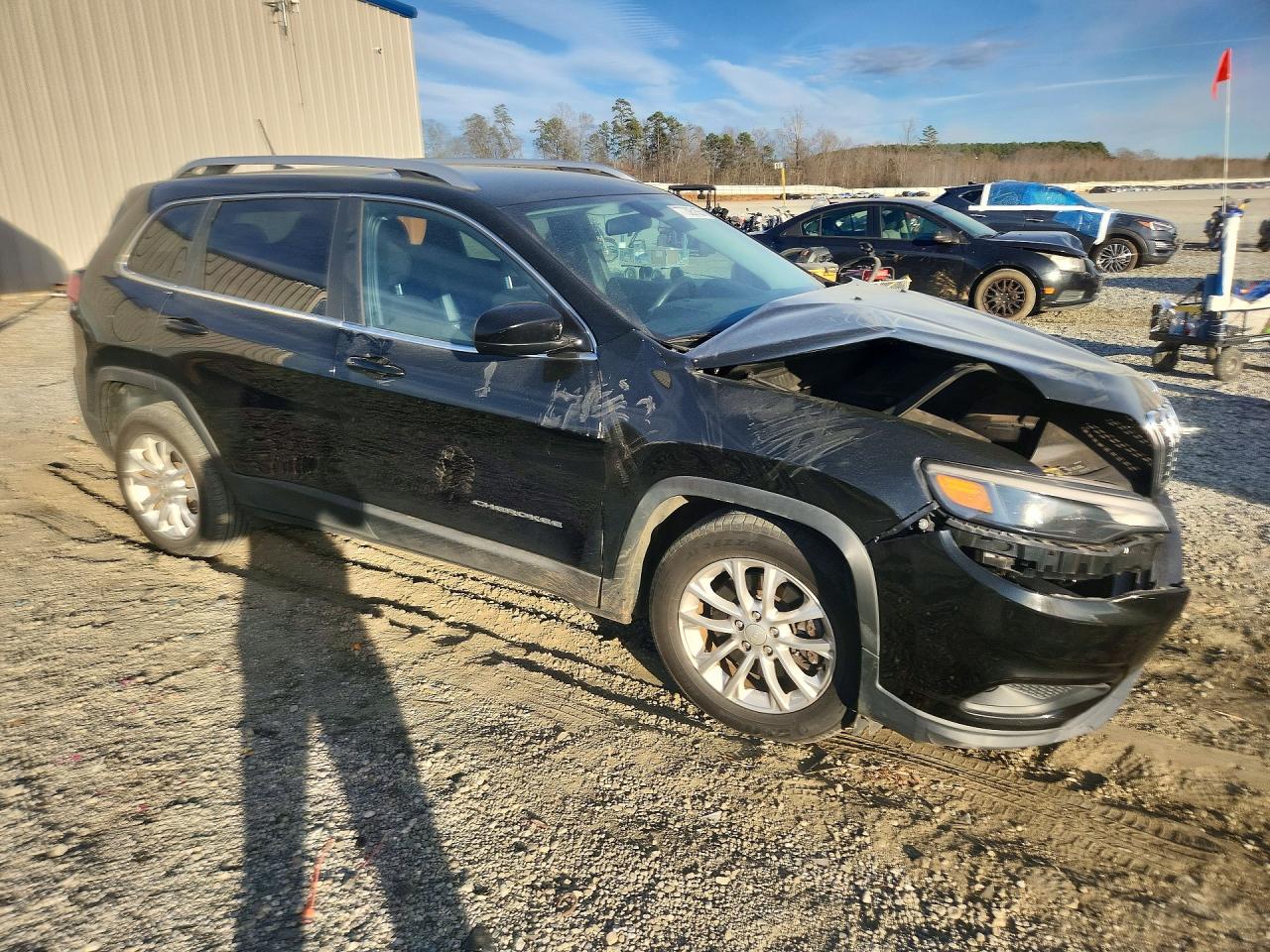 2019 JEEP CHEROKEE LATITUDE FWD