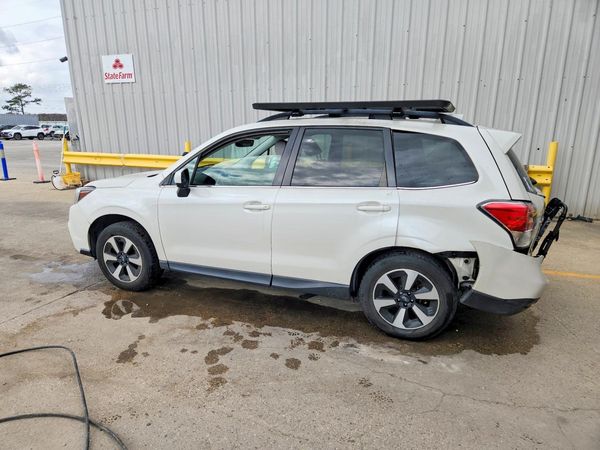 2018 SUBARU FORESTER Limited+ES+Navi(HK)+AP