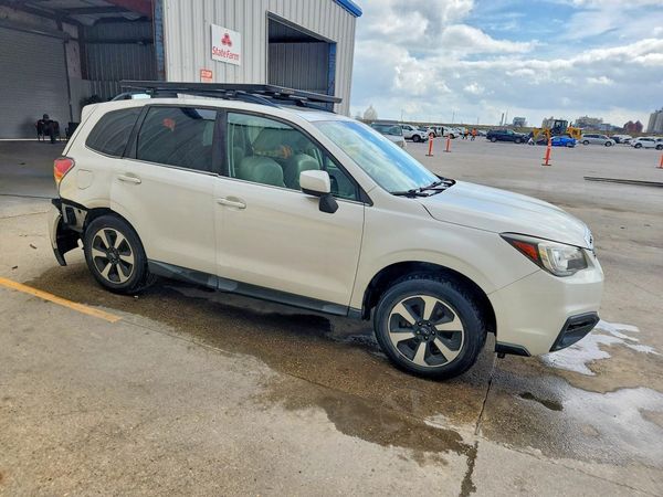 2018 SUBARU FORESTER Limited+ES+Navi(HK)+AP