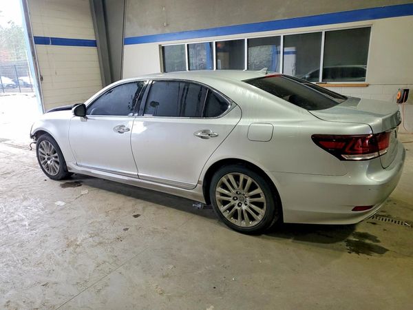 2013 LEXUS LS