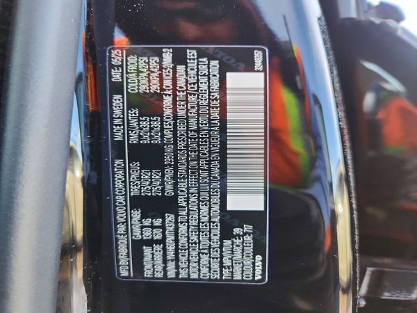 2026 VOLVO XC90 Ultra Dark