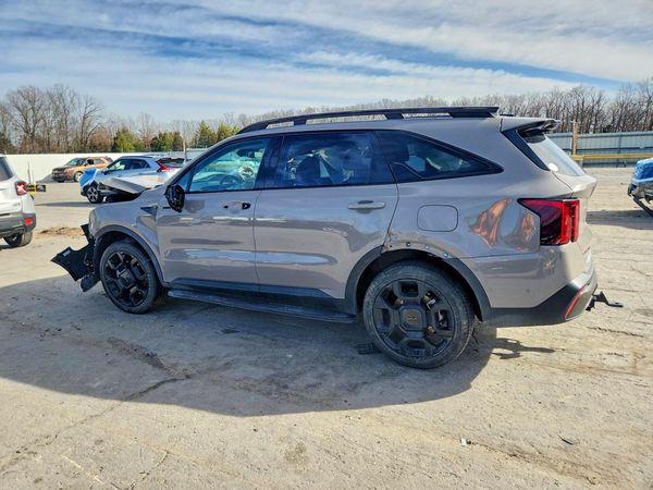 2025 KIA SORENTO