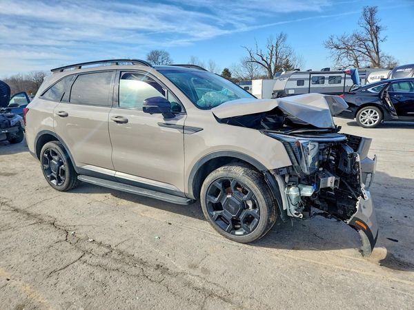 2025 KIA SORENTO