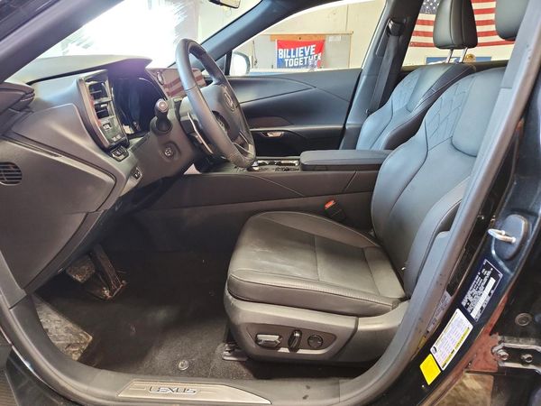 2024 LEXUS RX 350 BAS — DENT