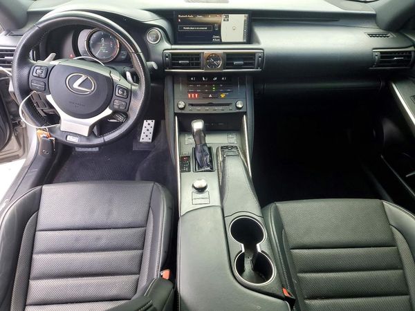 2019 LEXUS IS 350