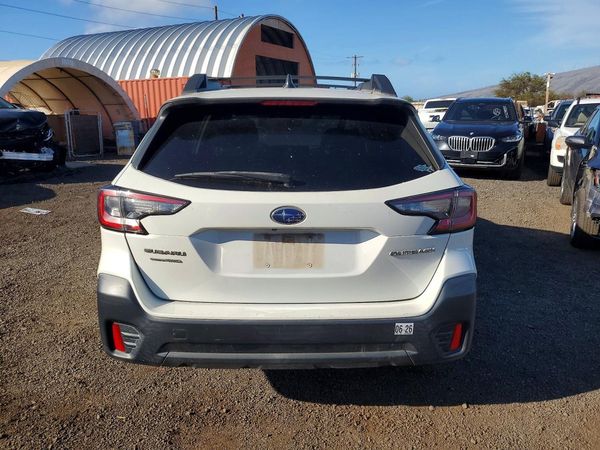 2022 SUBARU OUTBACK Premium