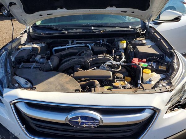 2022 SUBARU OUTBACK Premium