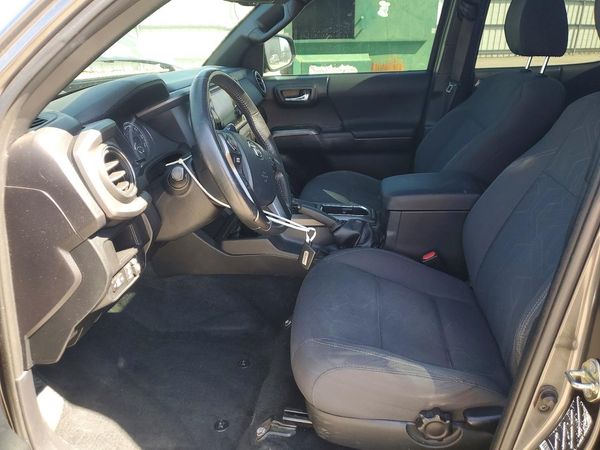 2017 TOYOTA TACOMA