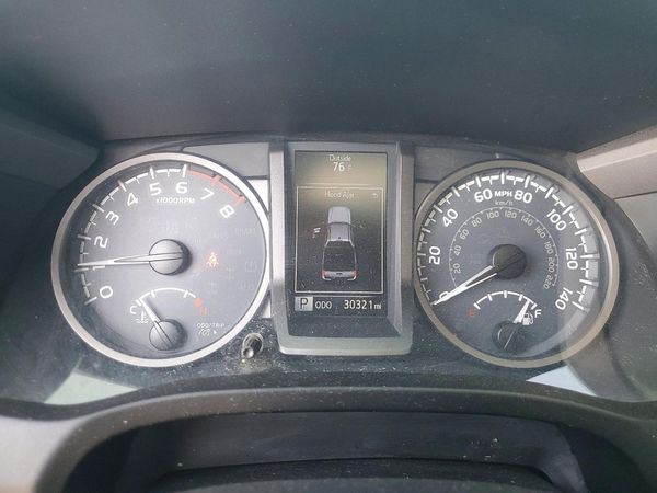 2017 TOYOTA TACOMA