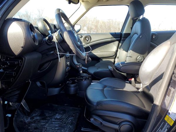 2016 MINI COUNTRYMAN
