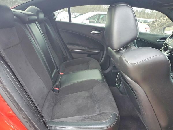 2018 DODGE CHARGER SXT Plus