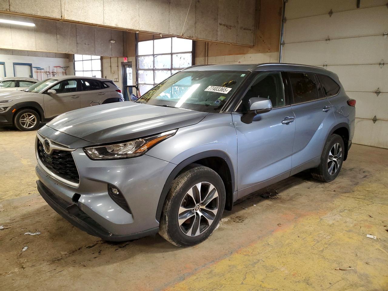 2020 TOYOTA HIGHLANDER
