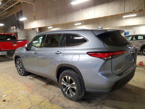 2020 TOYOTA HIGHLANDER