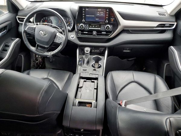 2020 TOYOTA HIGHLANDER
