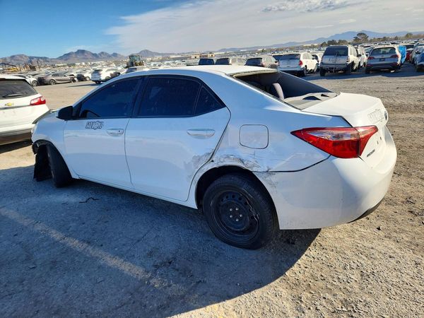 2018 TOYOTA COROLLA