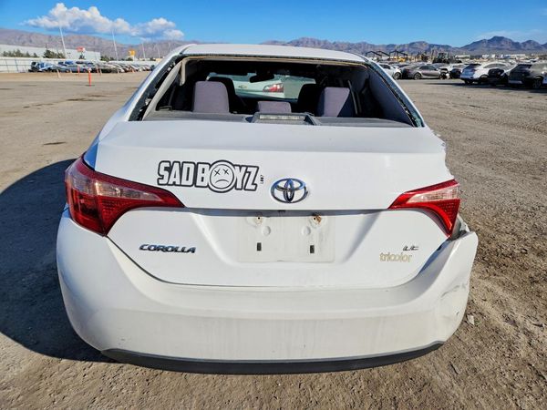 2018 TOYOTA COROLLA
