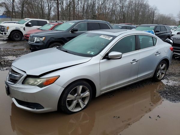2014 ACURA ILX