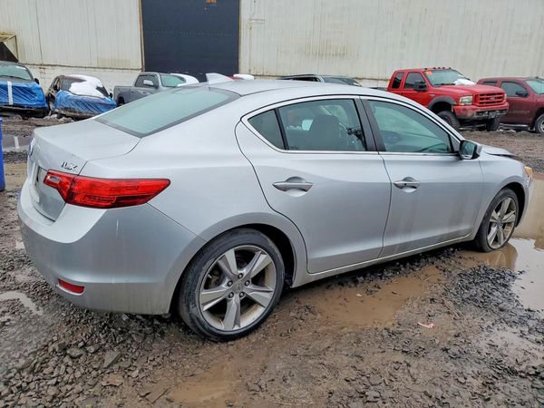 2014 ACURA ILX